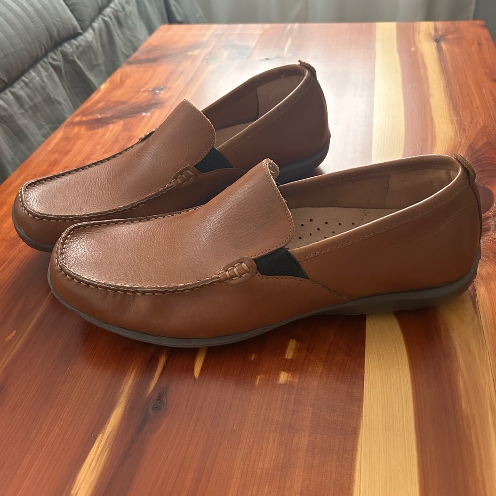 Kenneth Cole men’s loafer size 12